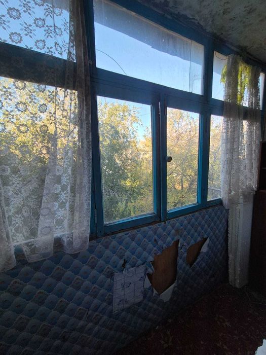 Продам 2 к квартиру по пр Металлургов