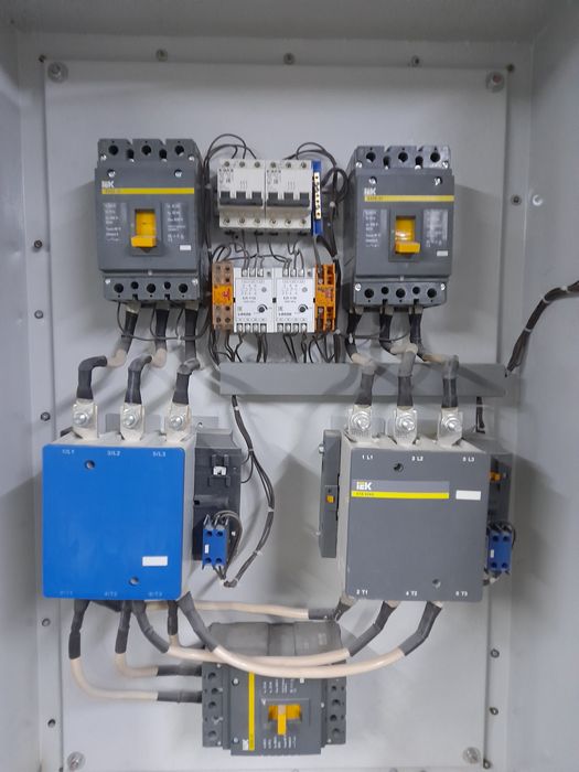 Щит автоматический АВР