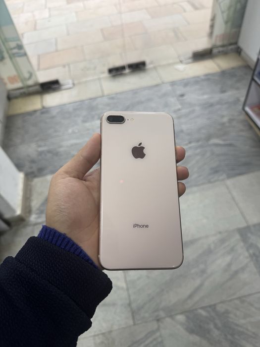 iPhone 8plus 64gb