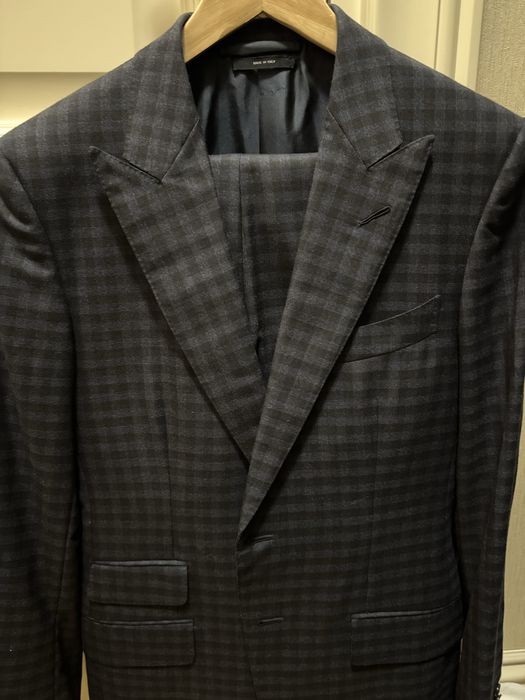 Продам костюм Tom Ford