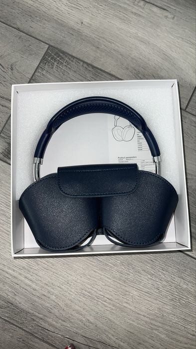 Apple AirPods Max синие