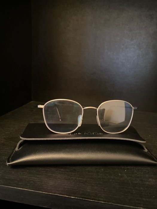 очила от марката Ace&Tate