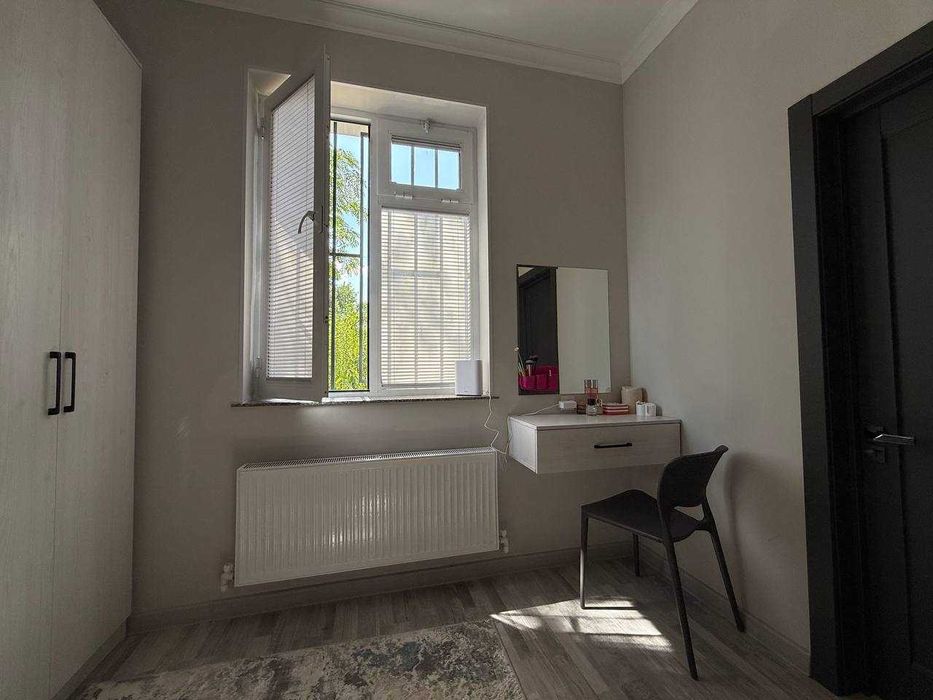 Сдается Шикарная квартира на максим горький Буз-Базар, метро БИЙ 1/1/2