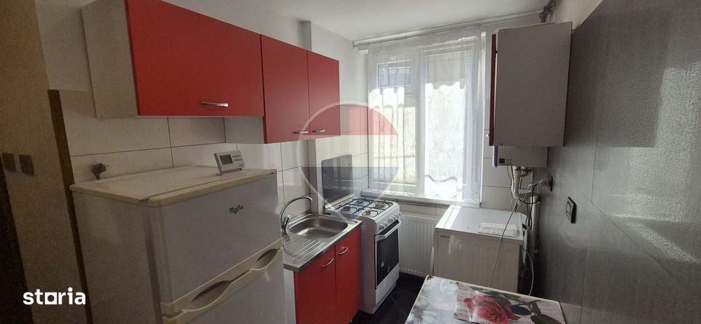 Garsonieră modernă | Centrală Piatra-Neamț | Mobilată complet