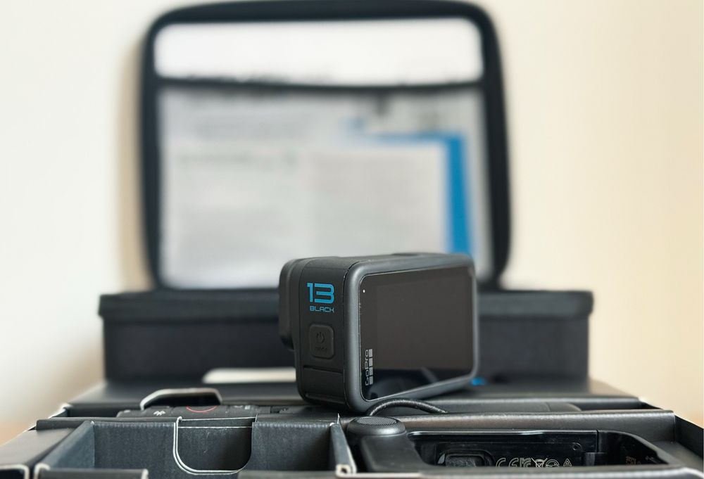 Pachet Bundle GoPro Hero 13 Black Creator Edition - impecabil / nou