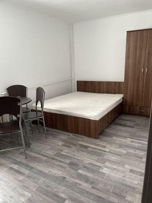 Vand garsoniera pe strada Sovata