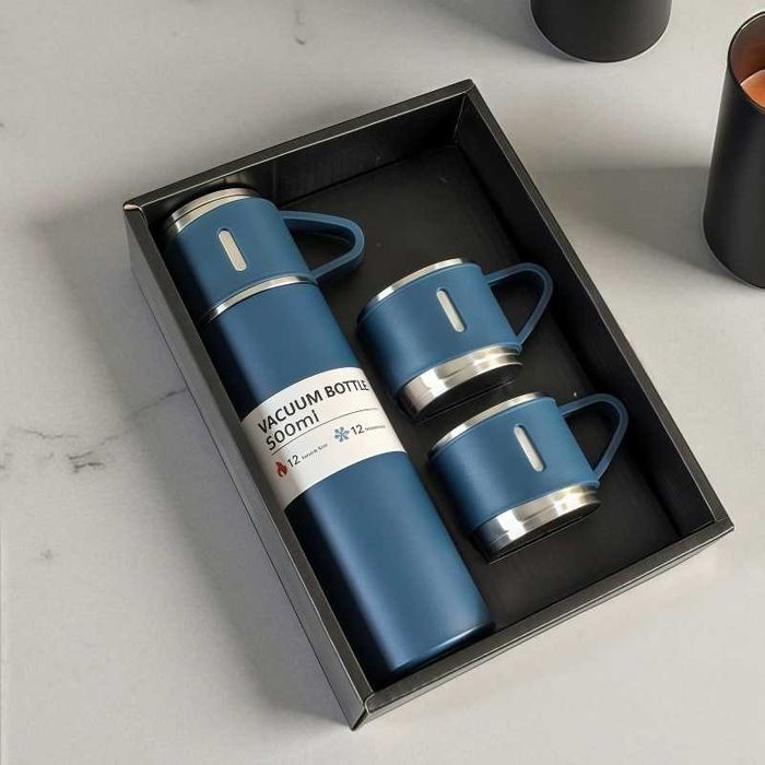 Нов Комплект Термос с Чаши