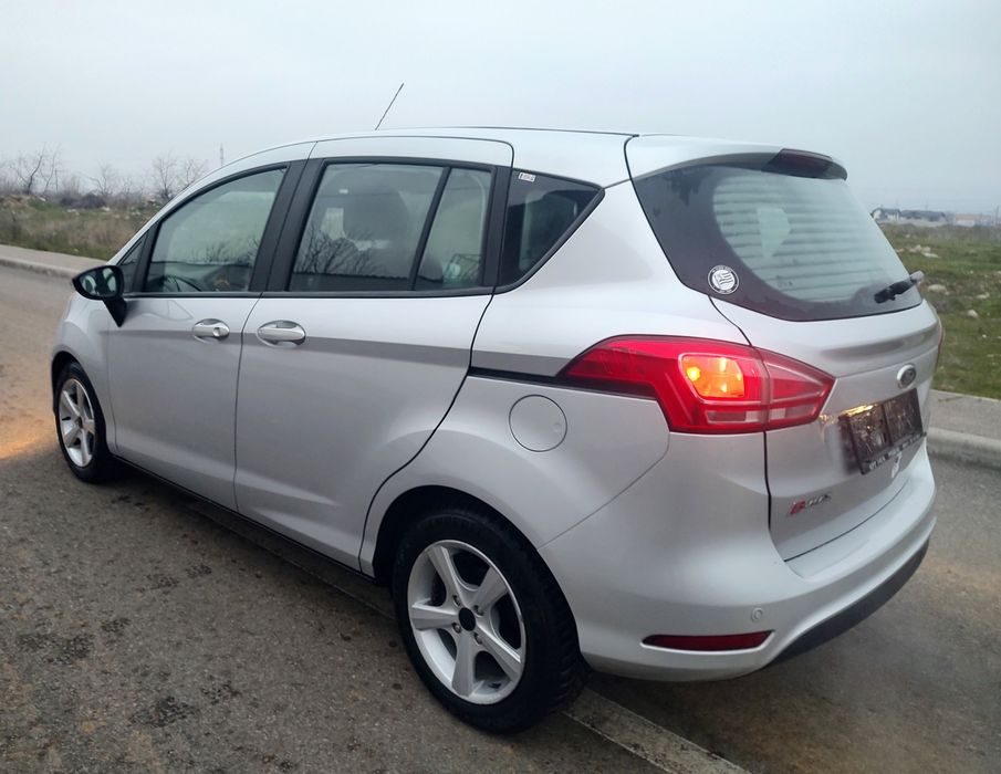 Ford B-Max 2015  Benzina***Navi...Recent Adusa