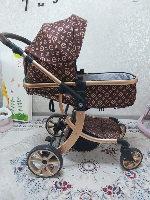 Продам коляску в отличном состоянии