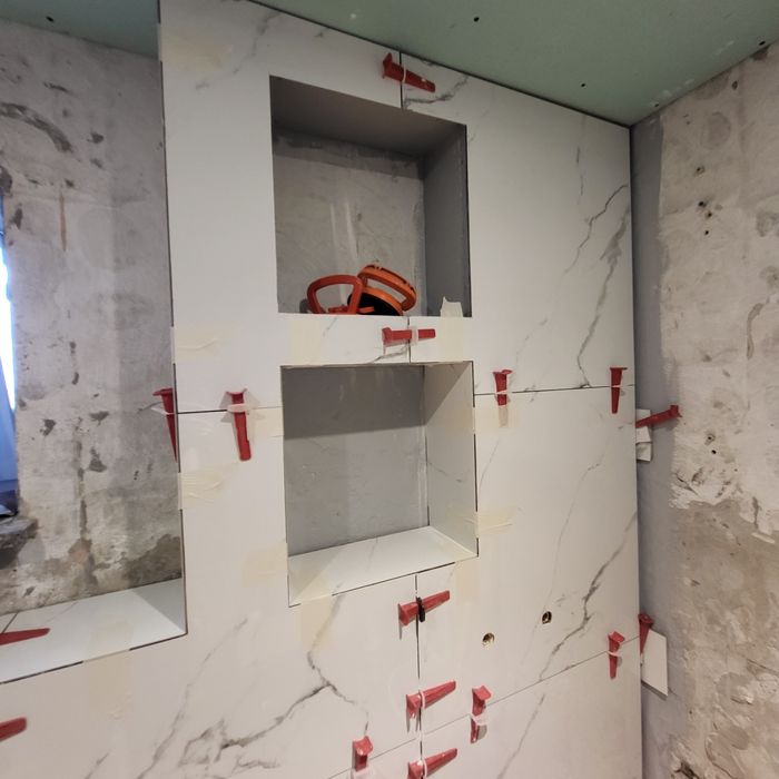 (Gresie si faianta ) Colturi faianta la 45°