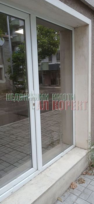 Дава се под наем Магазин в Варна, Колхозен пазар - 27 кв.м за 280.5 € - Снимка #5