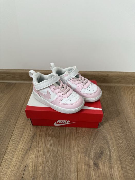 Детски обувки Nike 23,5