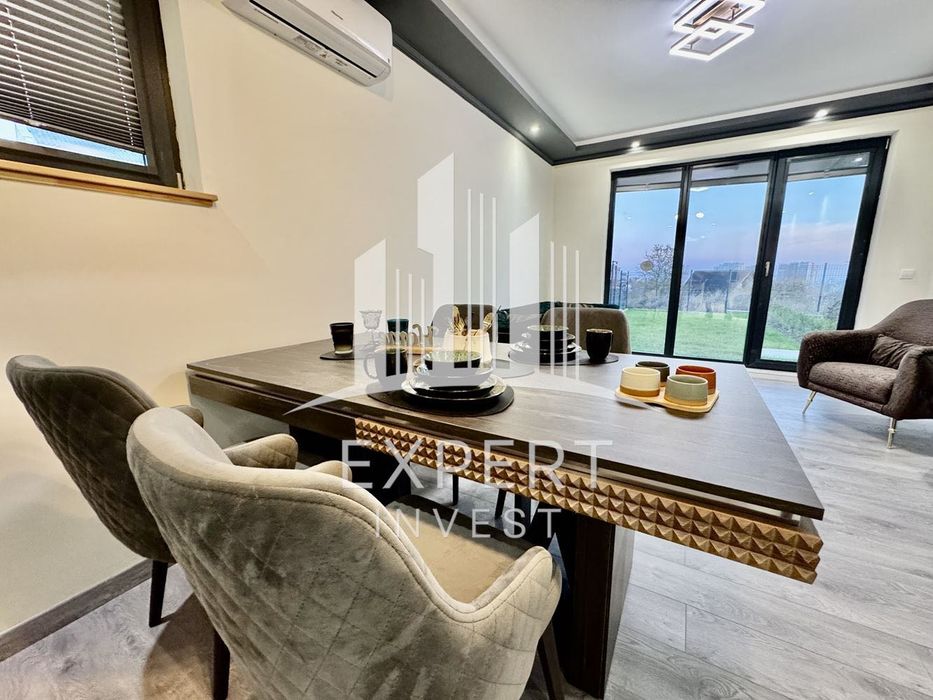 Продава се Двустаен апартамент в Варна, Изгрев - 110 кв.м за 1591 €/кв.м - Снимка #3