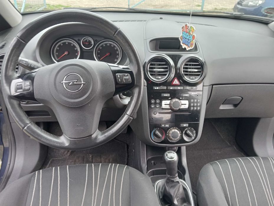 Opel Corsa  D 1.4 Benzina CASH sau RATE