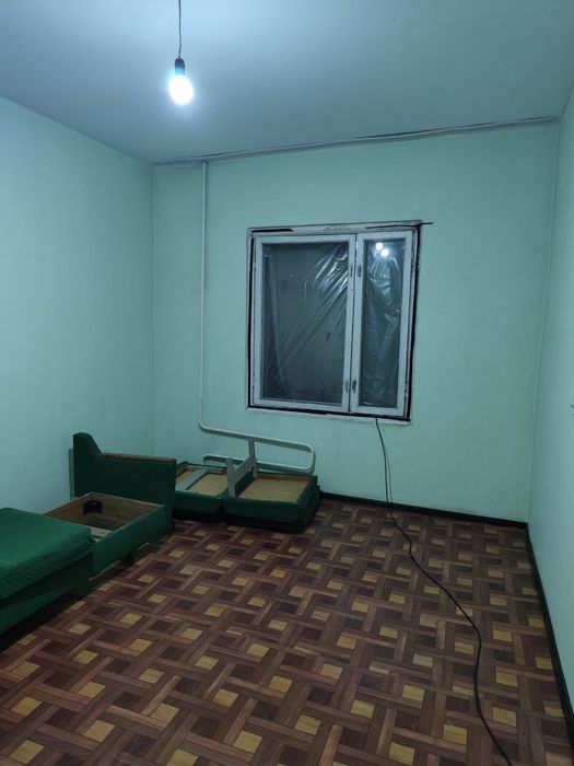 2/1/9 (1 этаж). Сергели 8а! Квартира с лифтовой (71 м²). Метро - 1 км