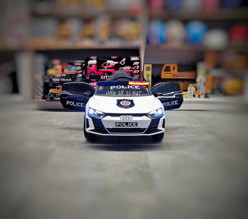 ПРОМОЦИЯ!НОВО!Акумулаторна кола AUDI POLICE с 12V батерия,EVA ГУМИ,USB