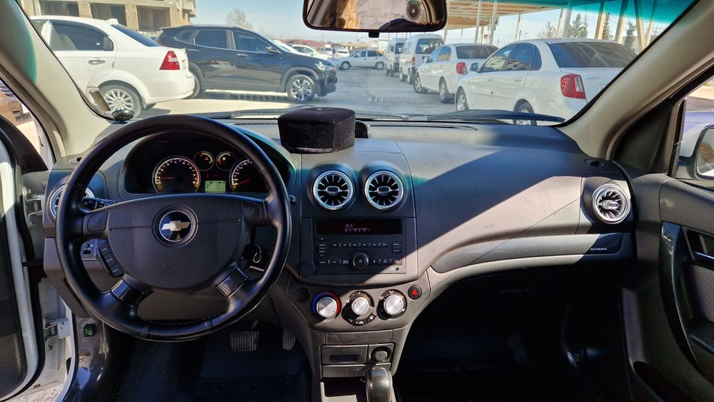 Срочно продаётся Нексия3 А/Т,год 2020,пробег 70.000км,краска родная