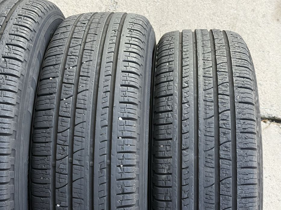 215|65 R16. Pirelli Scorpion.