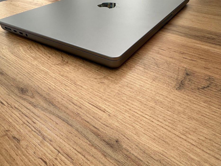 MacBook Pro 14" M1 PRO 8-CPU, 14-GPU, 16RAM, 512SSD APPLE CARE+ 11.26Г