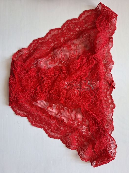 Ново бельо,стринг,бикини Victoria's secret