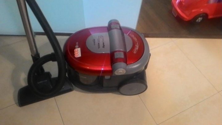 Продается Моющий пылесос