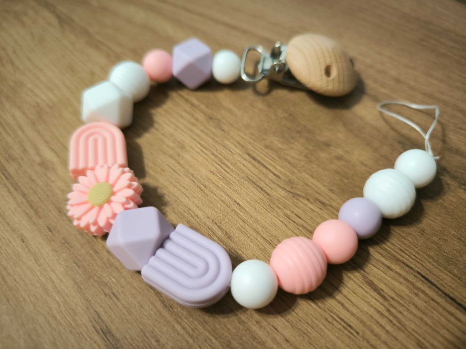 Силиконов клипс за биберон или гризалка