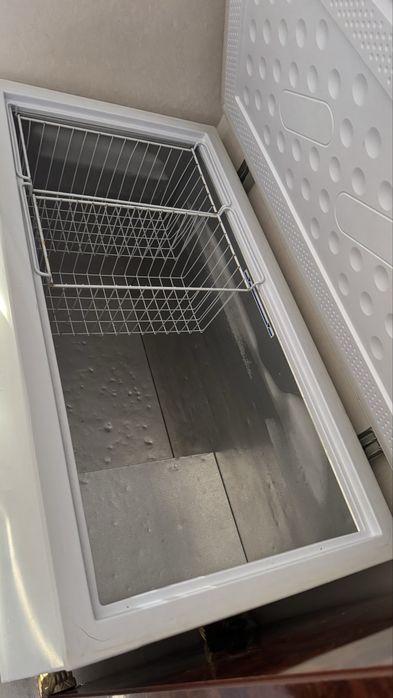 Морозильник Бирюса