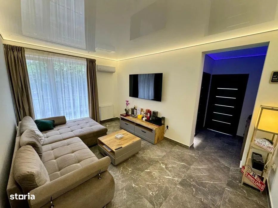 Apartament de vanzare 3 camere 64mp zona Floresti Porii — fotografia 1