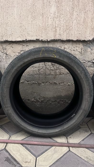 Комплект шин для авто