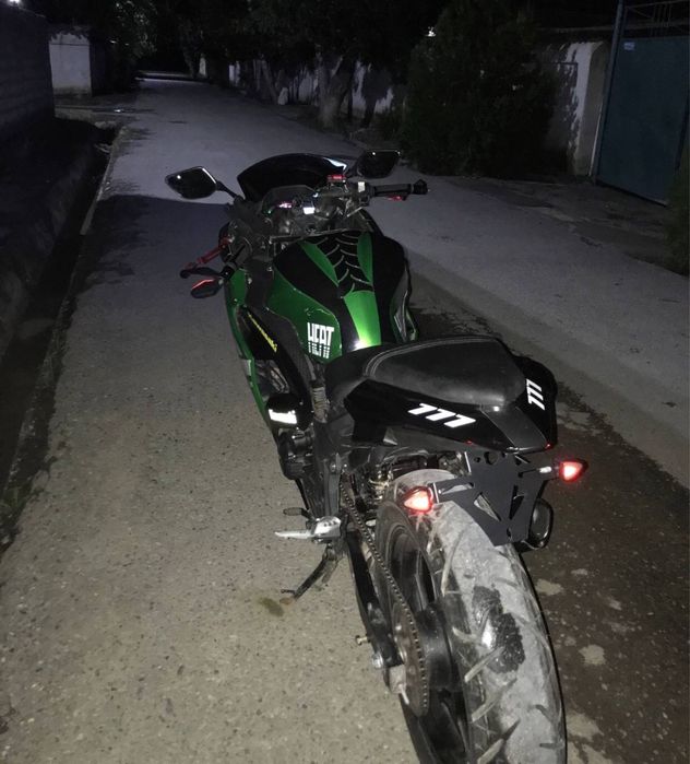Продам спорт байк