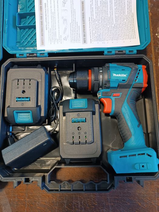 Внимание, распродажа Шуруповерт