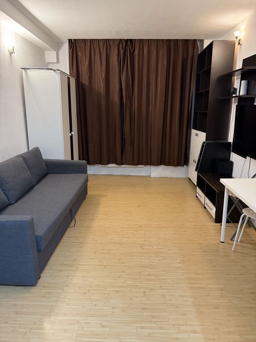 Persoana fizica Inchiriez camera de camin bloc Tineret Dacia