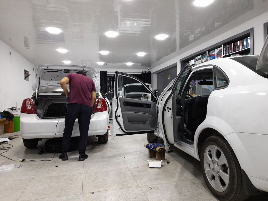 Lasetti salon laminat