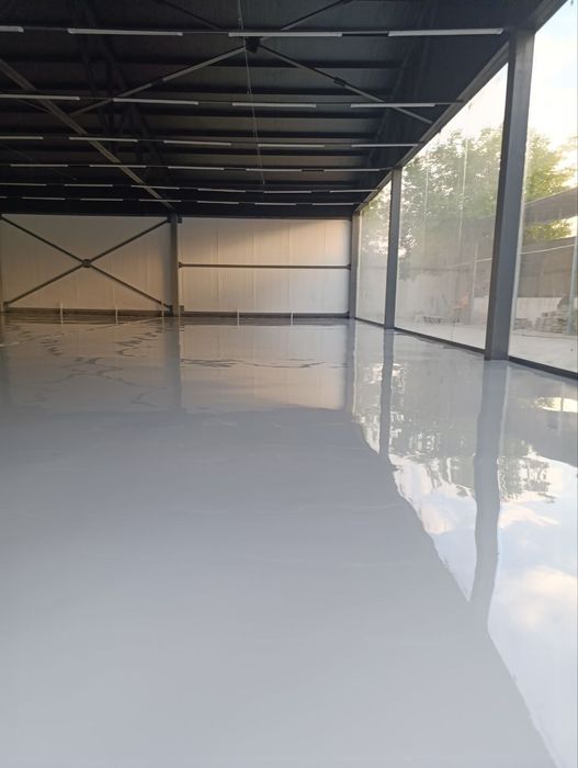 Наливной пол из эпоксидной смолы