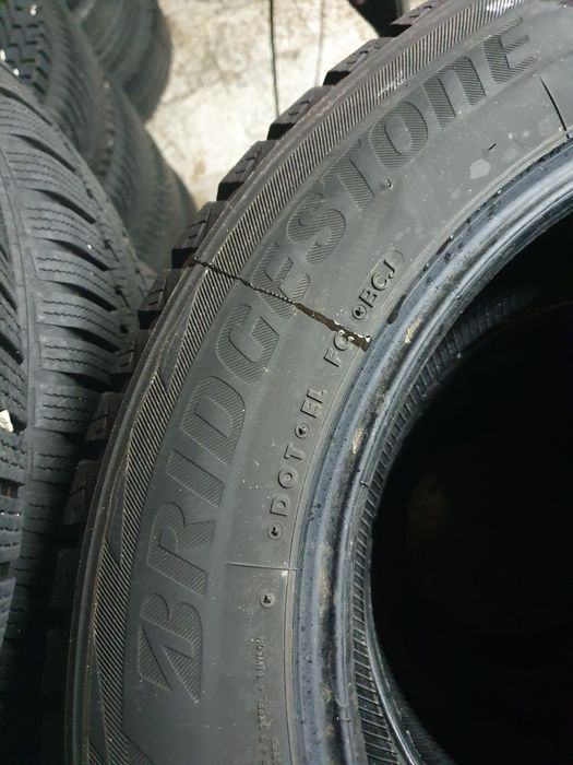 Гуми 225/60/17 2броя