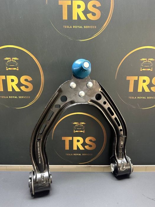 Горен носач Tesla model S