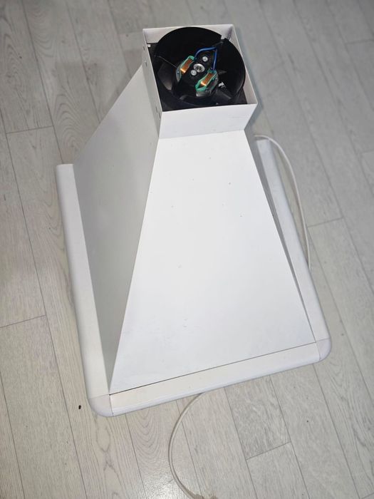 Продается вытежка