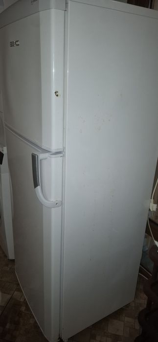 Хладилник "BEKO"