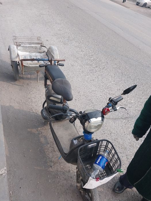 Скутер велосипед