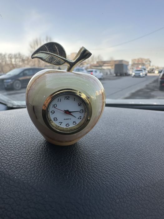 Часы Aple натуральный камень