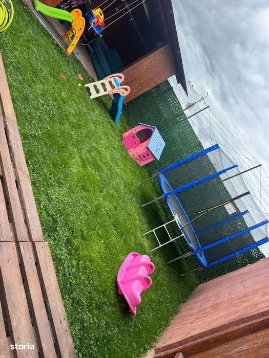 Mini casa- Apartament cochet 3 camere si curte