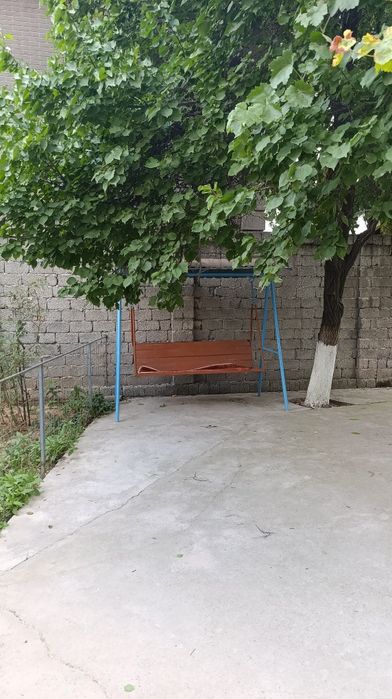 Продаётца дом в яшнабатском раёне 6 соток махалля хороший