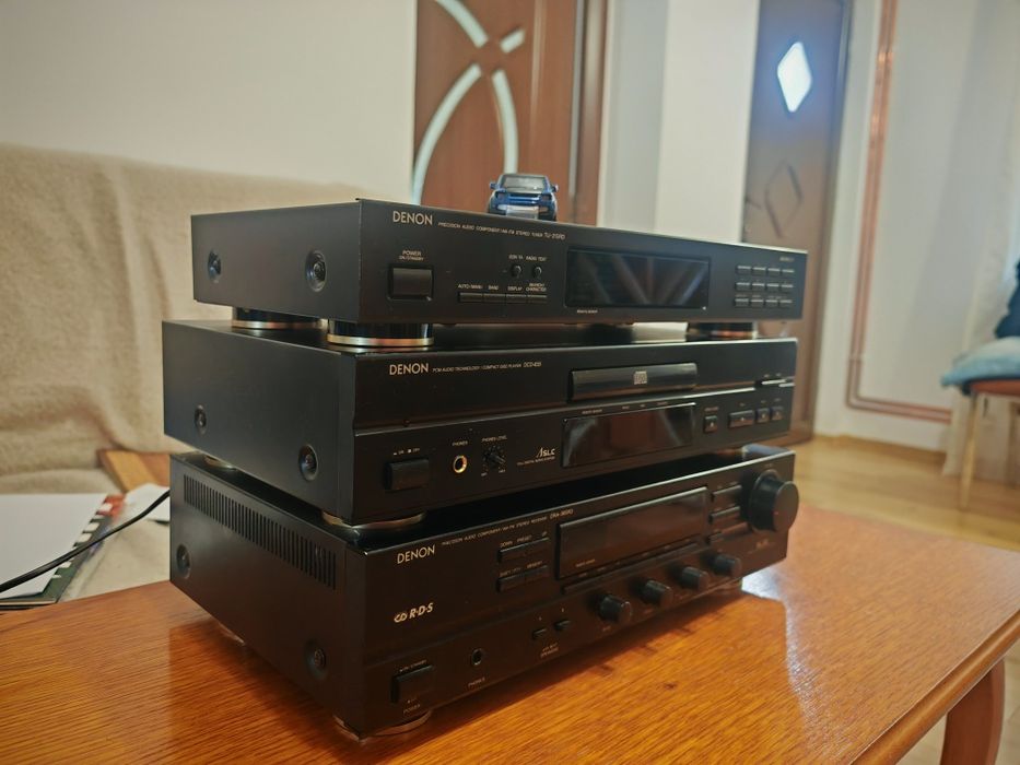 Linie Audio Denon ( Citiți descrierea )