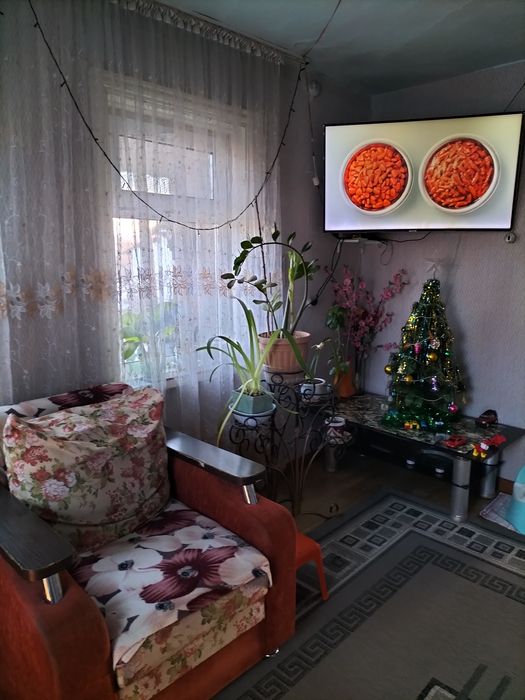 Продам дом 2 ком.Участок 17 соток