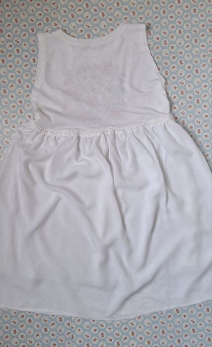 Рокля с рисувана шевица.  Размер 134