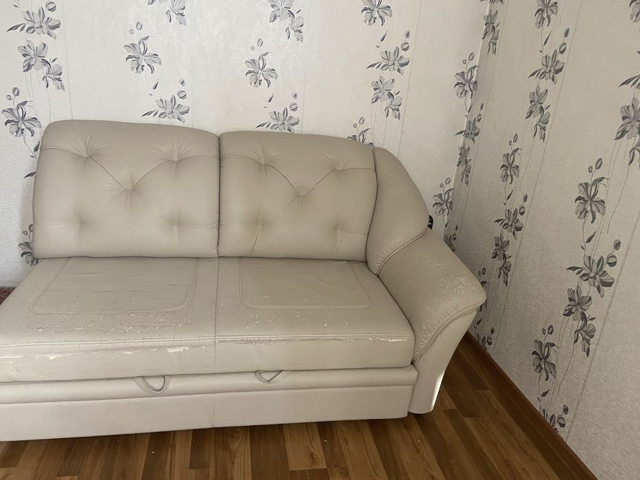 Диван для гостиноой
