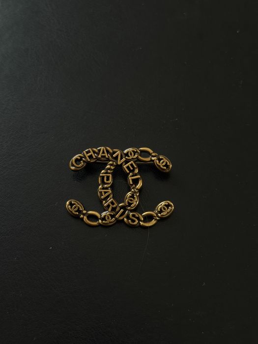 Брошь оригинальная Chanel
