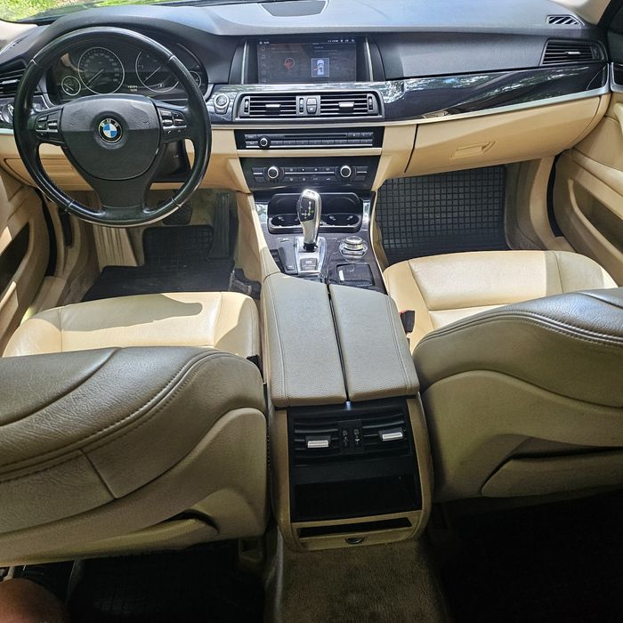 Proprietar Vând Bmw F 10