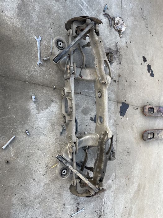 Punte spate / fuzeta / brat completa Mercedes w221 s class