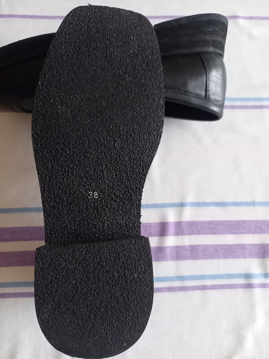 Лоуфъри "Пещера Стил" 38н